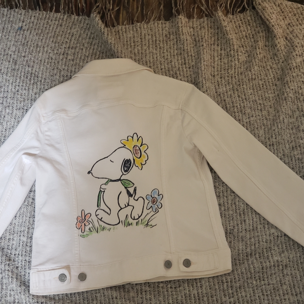 Custom Painted Snoopy & Sunflowers Denim Jacket - Picture 8 of 11